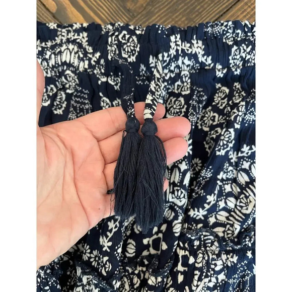 NWT Revel Navy White Cottage Core Boho Granny Hippie Western Women Medium Skirt - Picture 10 of 12